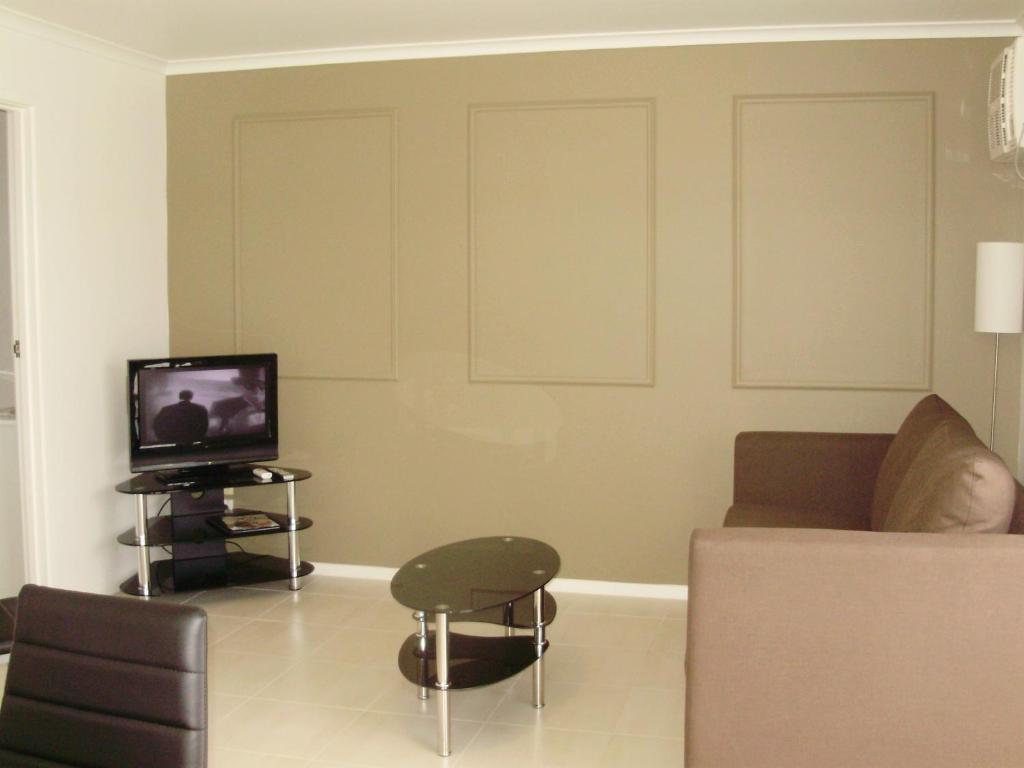 Redwood Manor Motel Apartments Warrnambool Exteriér fotografie